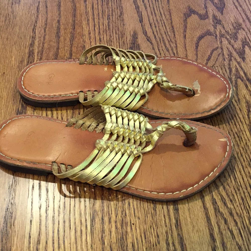 Gap leather sandals with gold detailing